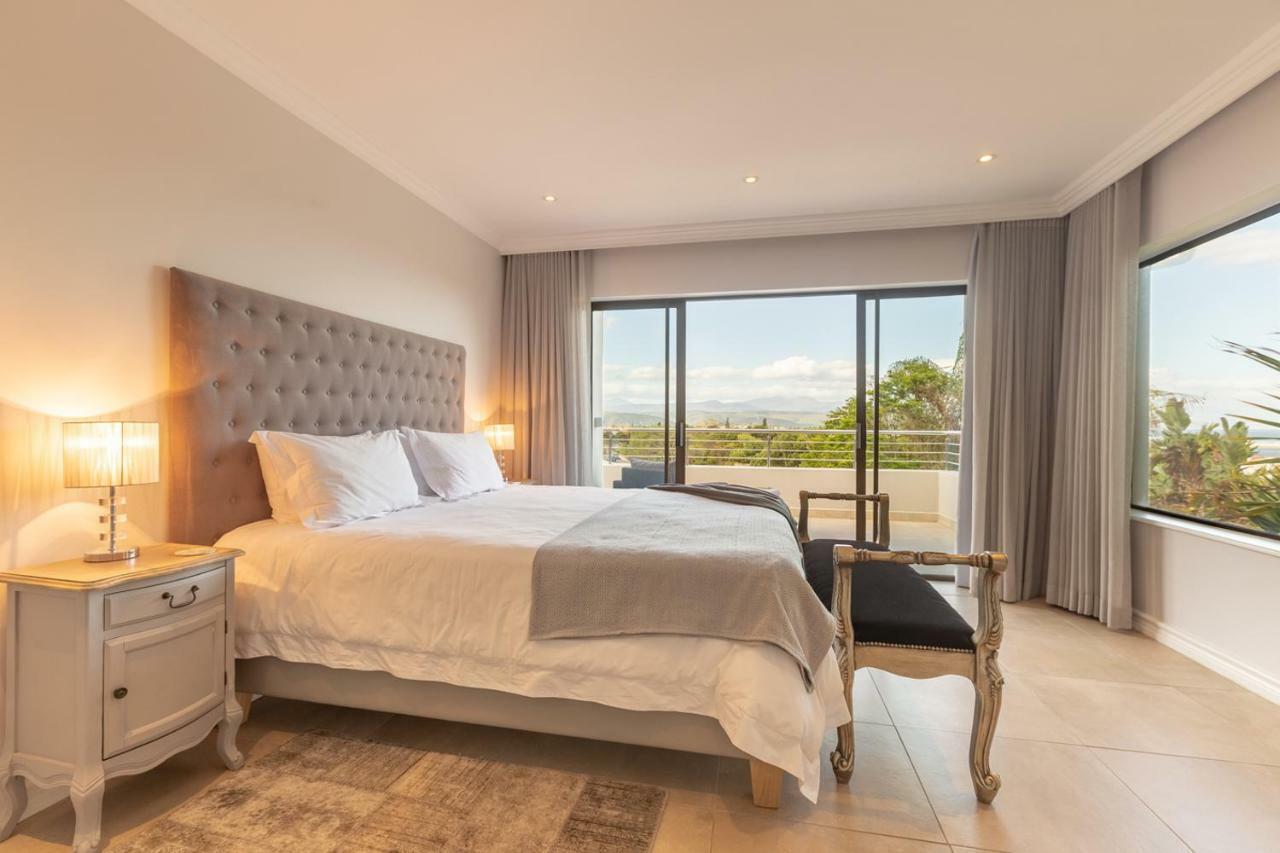 شقة Sunrise Bay Self Catering بليتنبيرغ باي الغرفة الصورة